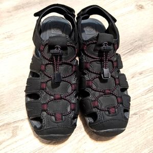 3/$25 NWOT Khombu Women's Adjustable Active Sandle